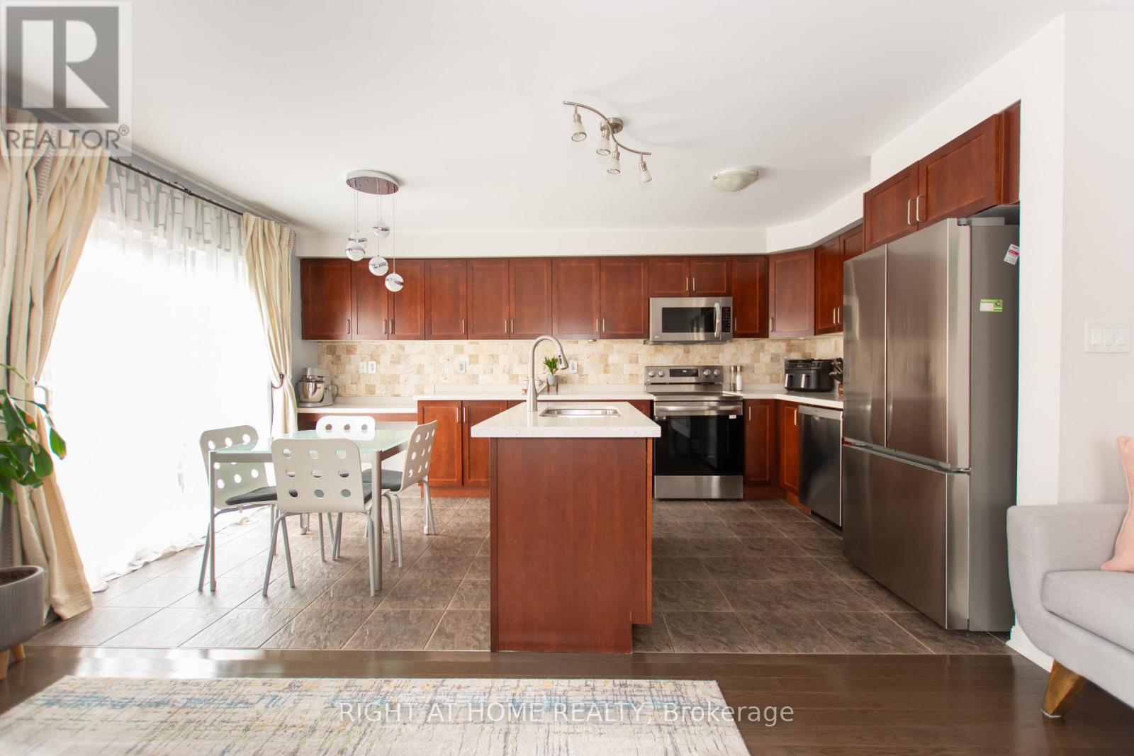 221 PROSSER CIRCLE - 20