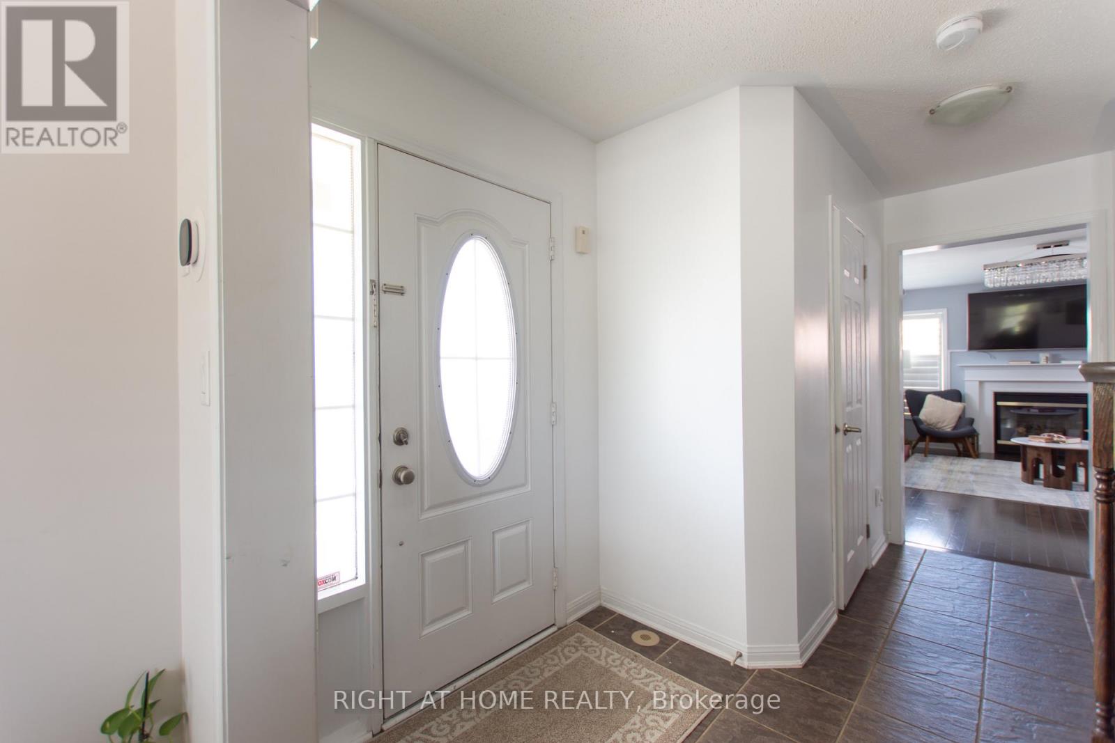 221 PROSSER CIRCLE - 7