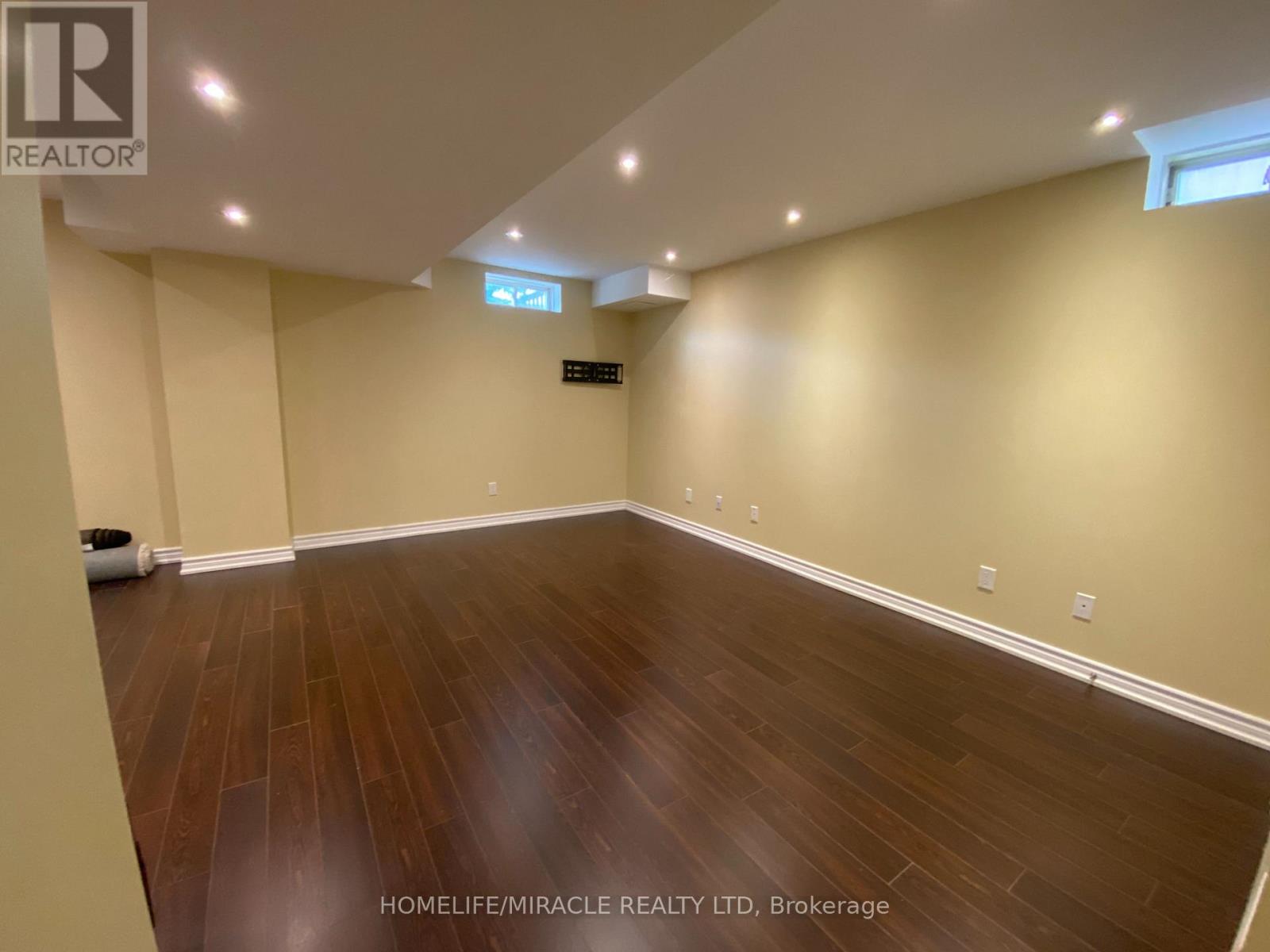 7419 MAGISTRATE TERRACE - 8