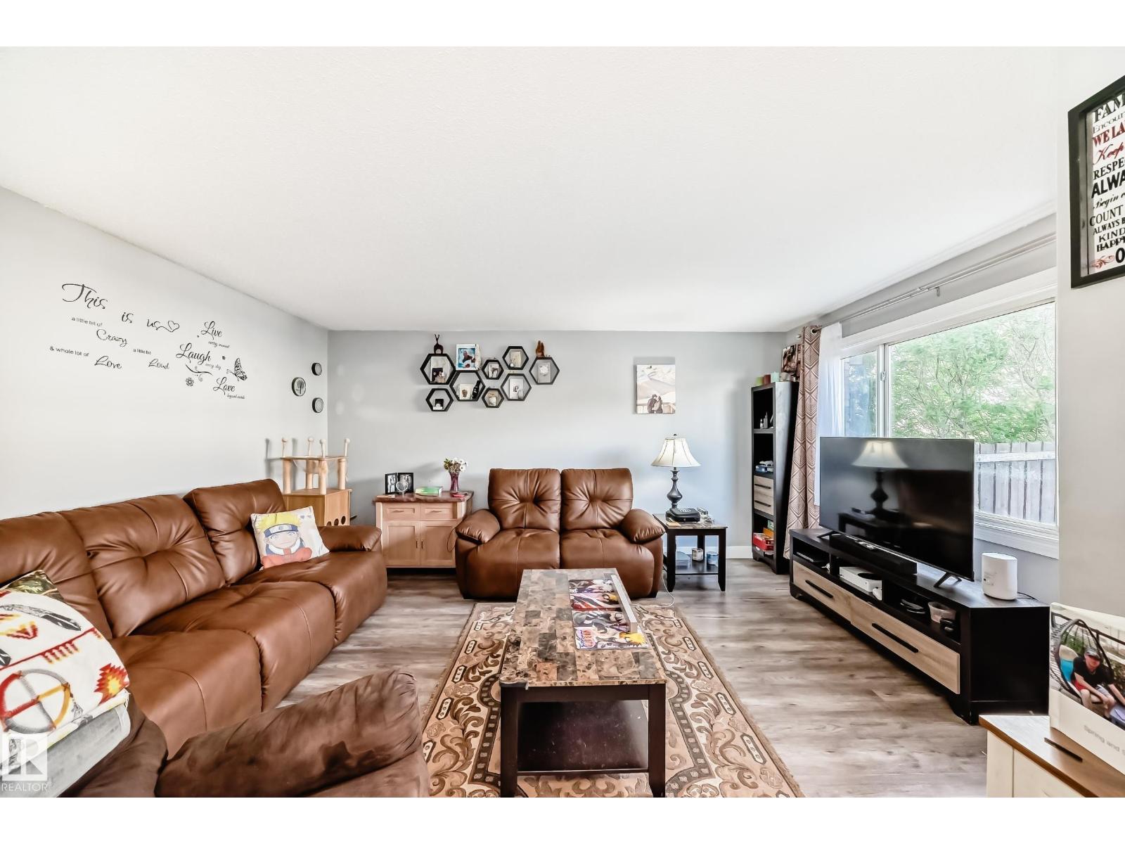 167 ROSELAND VG NW, Northmount (Edmonton), Edmonton photo 4