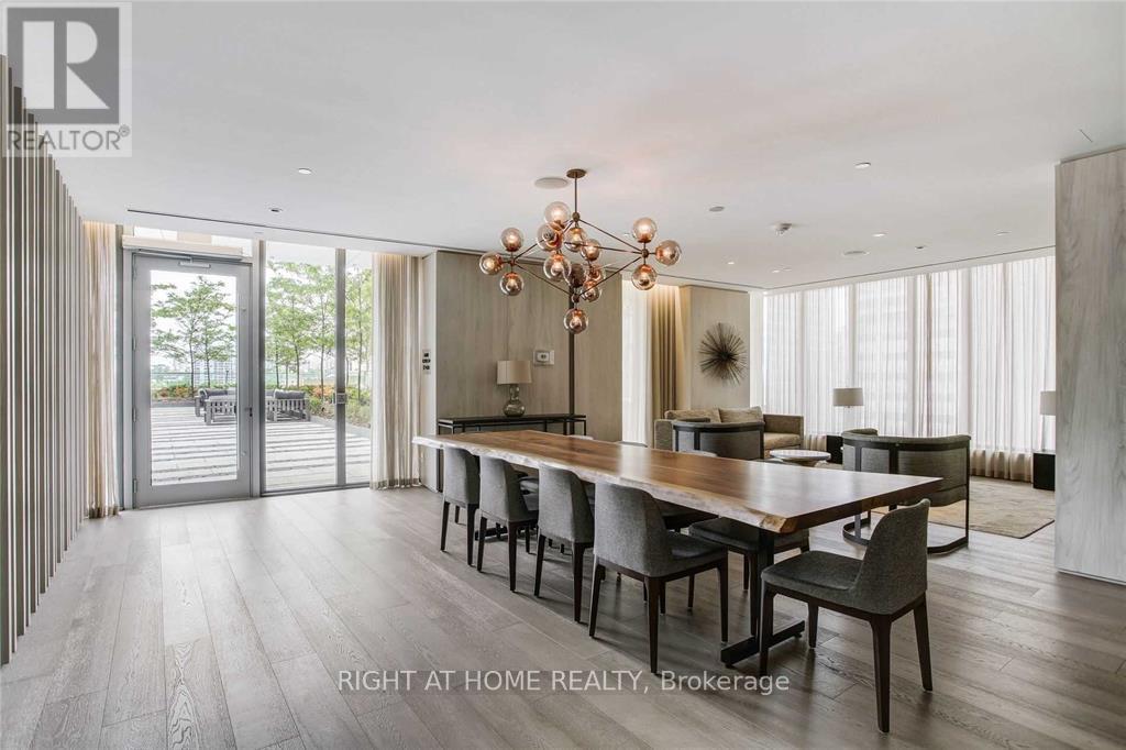 #1604 200 BLOOR STREET W - 39