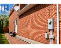 92 Weldrick Road E, Richmond Hill, ON L4C8T7 Photo 29