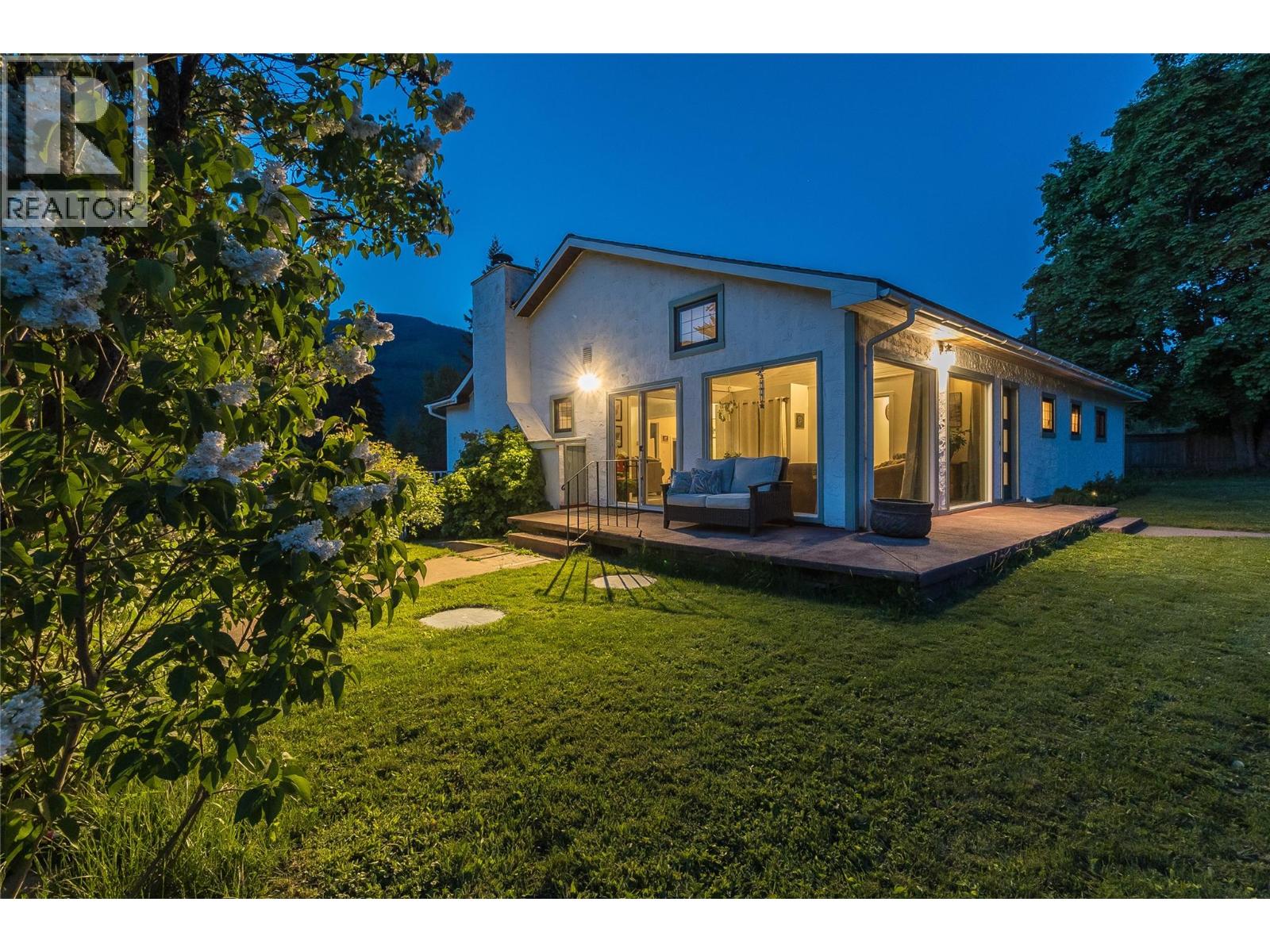 765 LEWIS Road, Harrop — photo 3