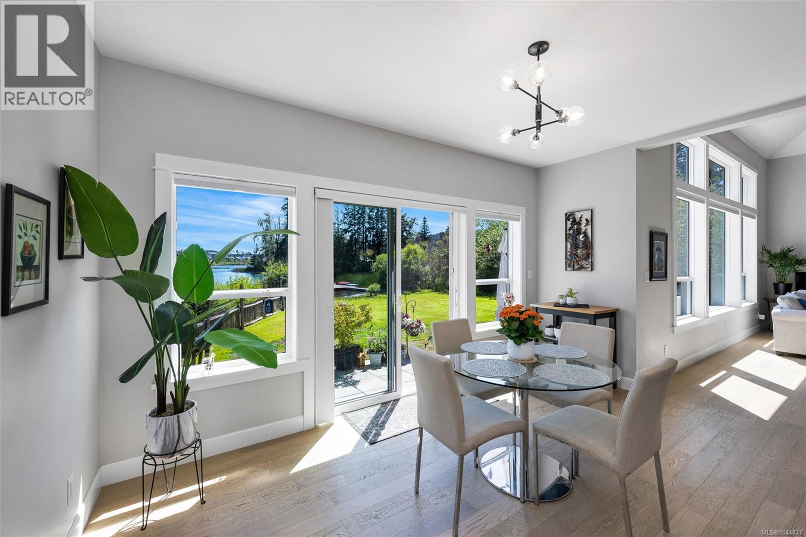  2717 Panda Place, Langford