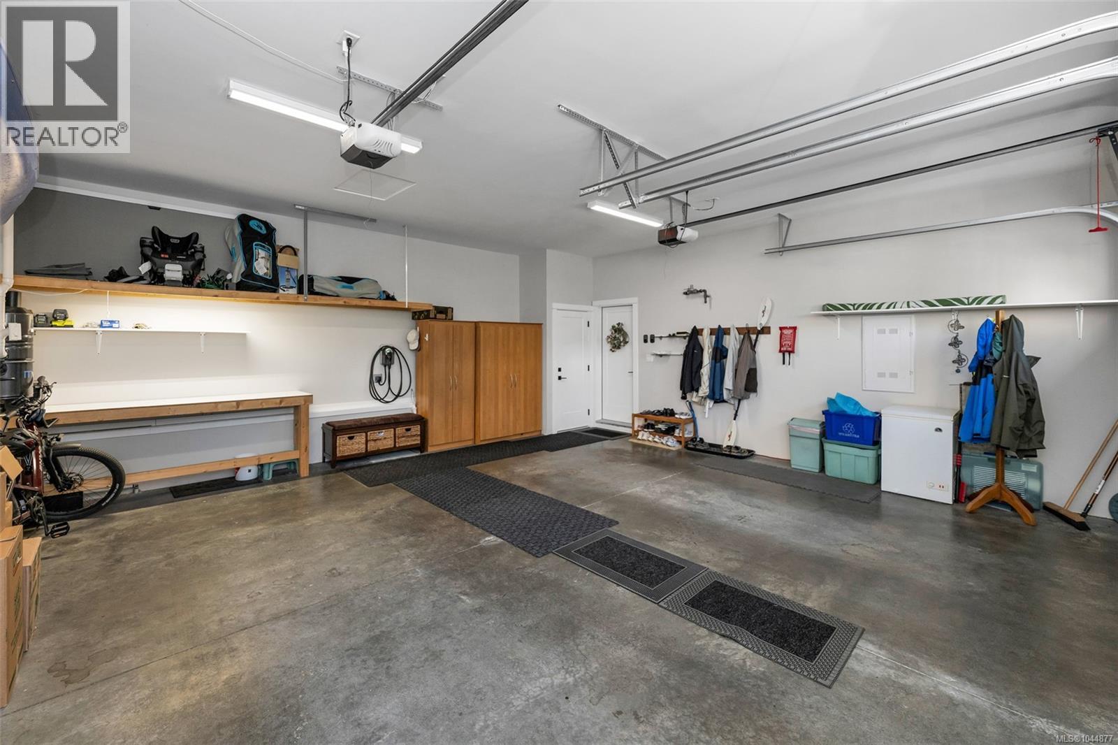  2717 Panda Place, Langford