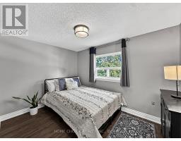 38 Robbinstone Drive, Toronto, ON M1B2E6 Photo 29