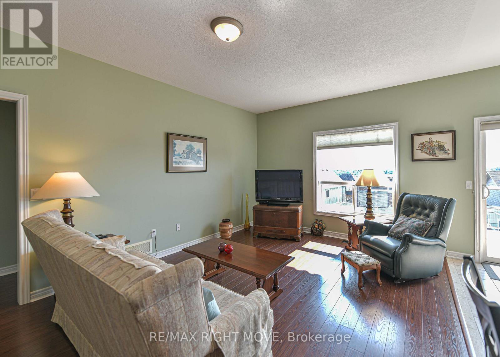 97 ATLANTIS DRIVE - 18