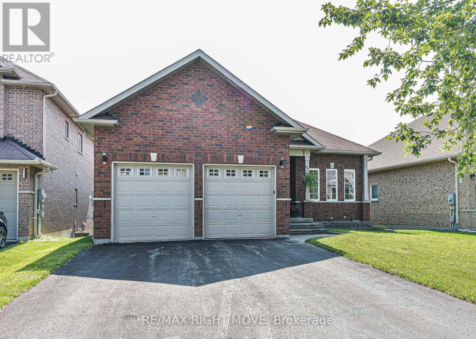 97 ATLANTIS DRIVE - 2
