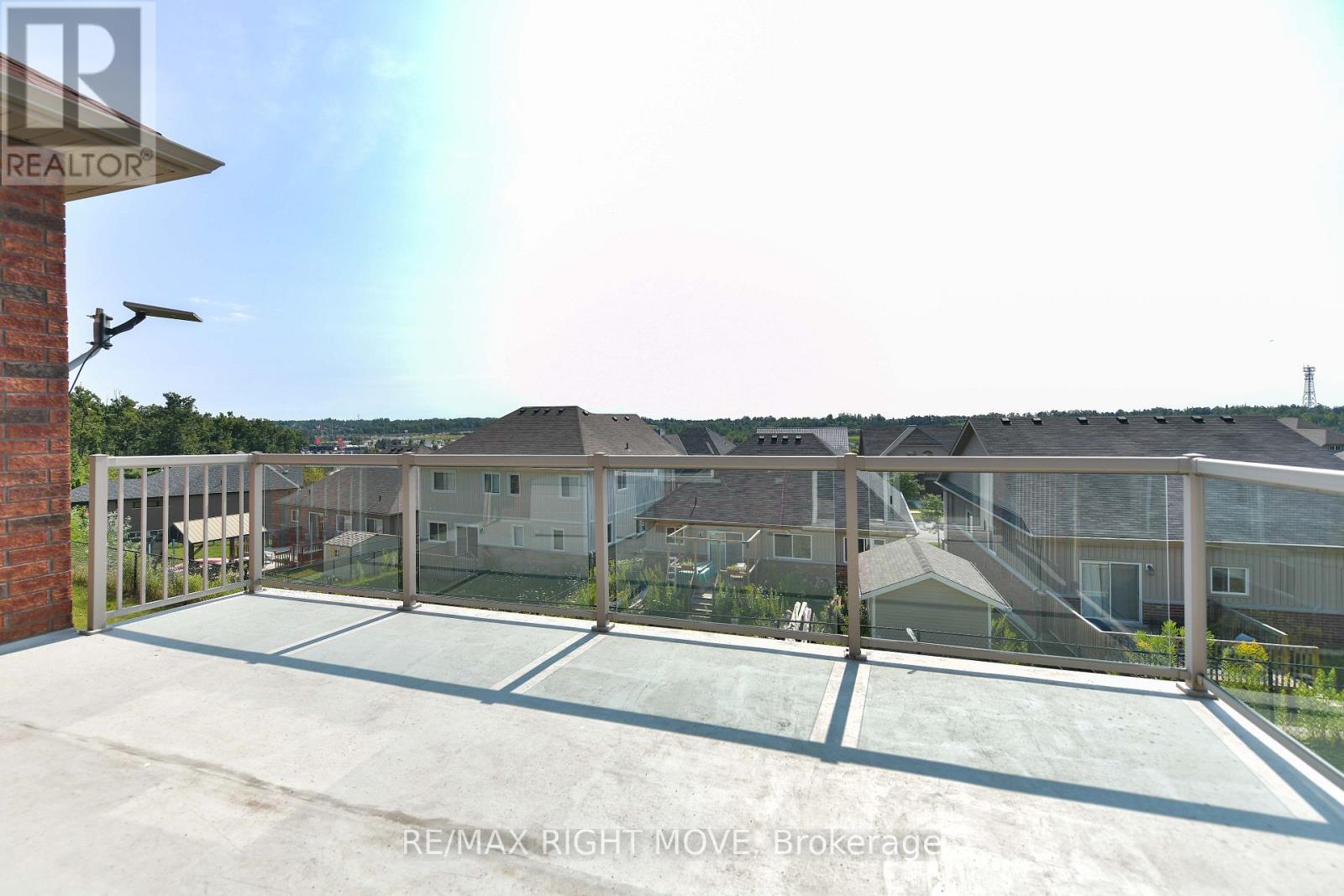 97 ATLANTIS DRIVE - Image 21