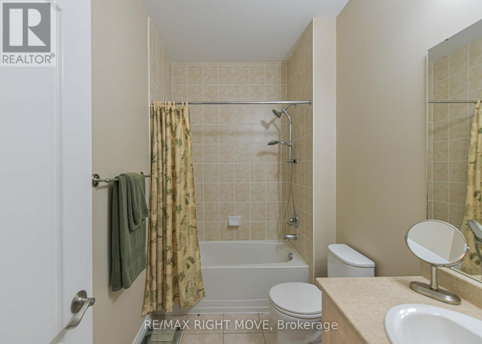 97 ATLANTIS DRIVE - Image 31