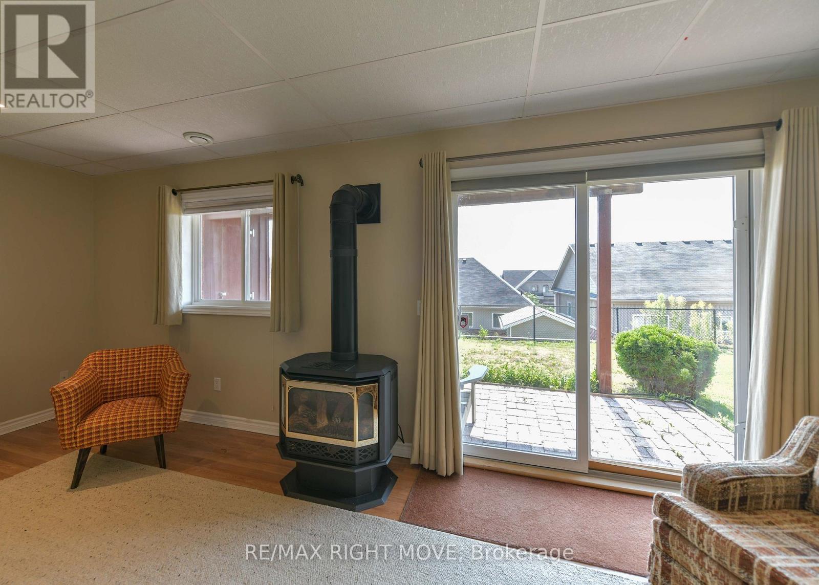 97 ATLANTIS DRIVE - Image 46