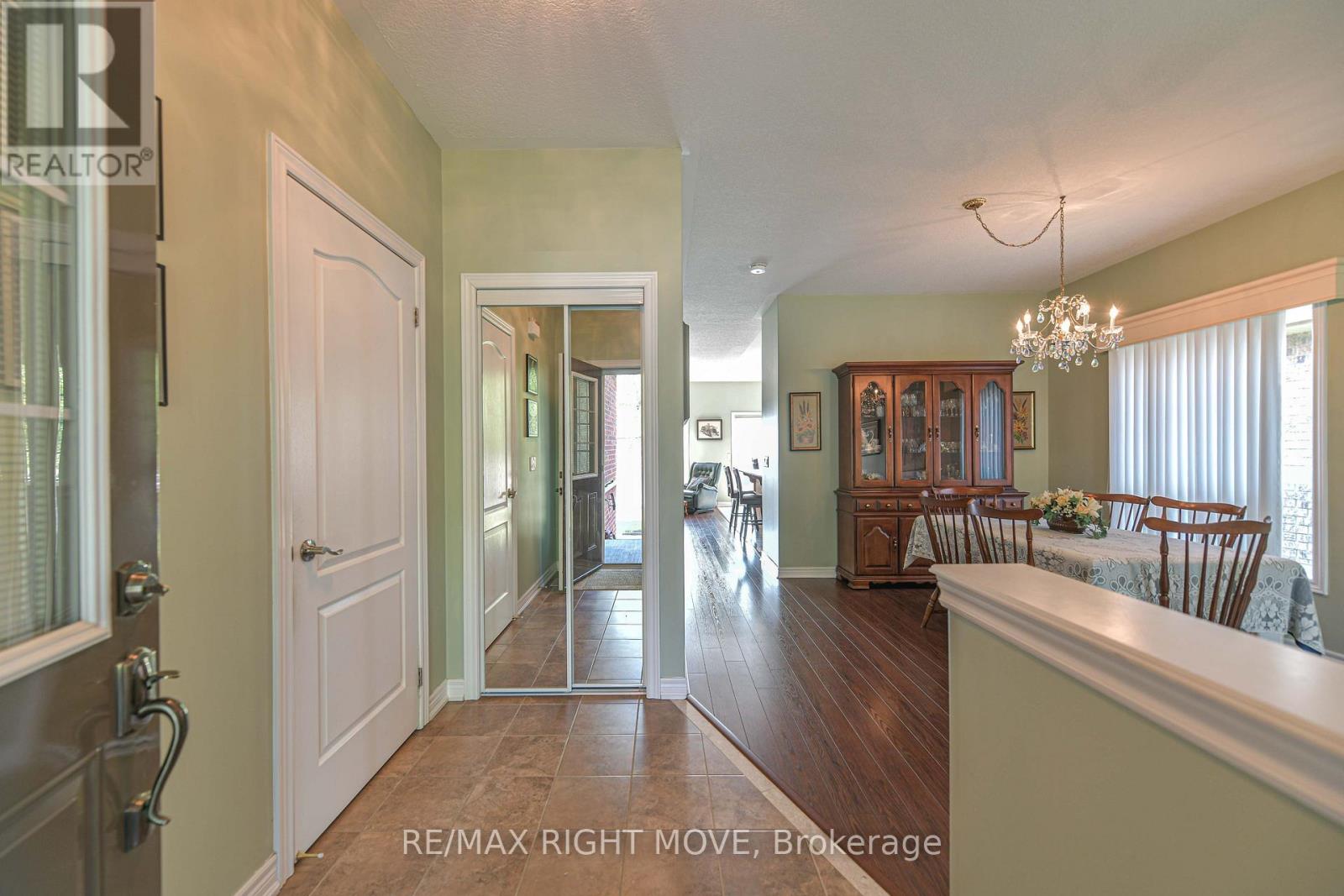 97 ATLANTIS DRIVE - Image 5