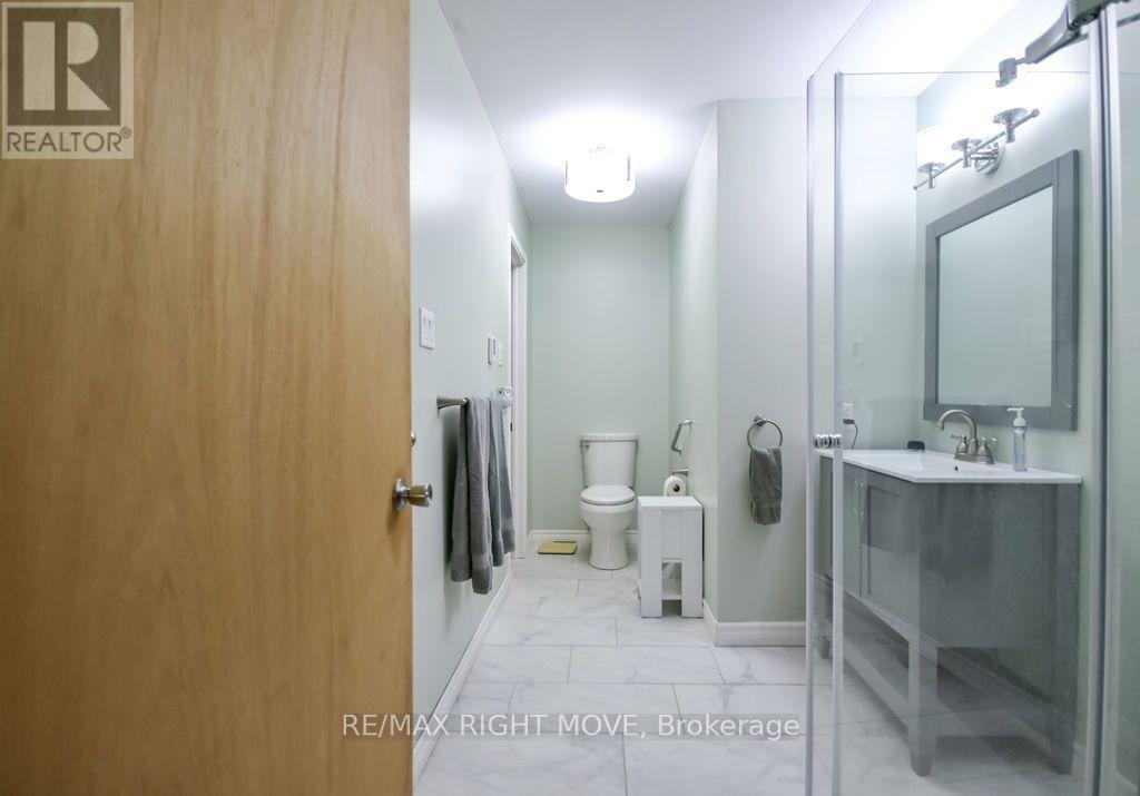 3263 SHOREVIEW DRIVE - 16