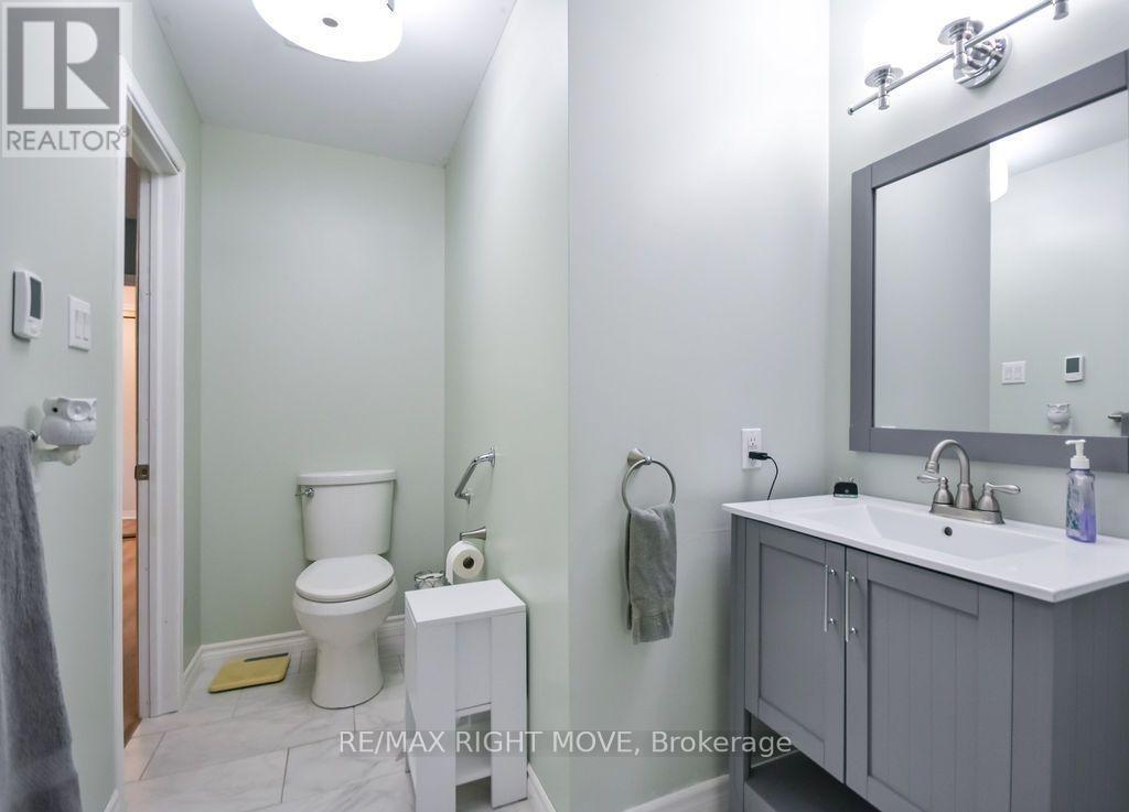 3263 SHOREVIEW DRIVE - 17