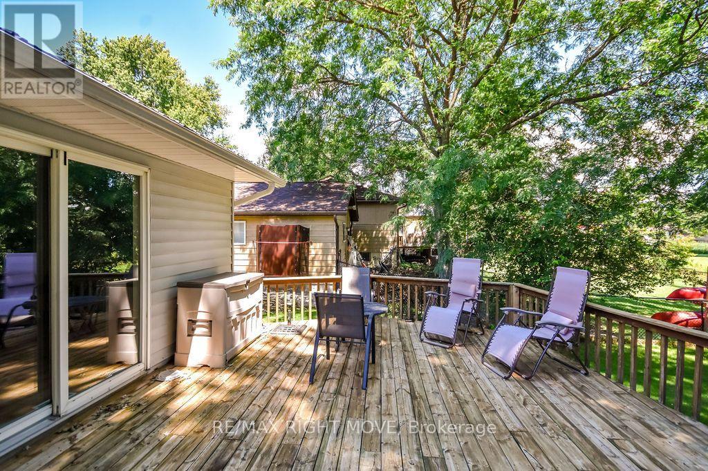 3263 SHOREVIEW DRIVE - 24