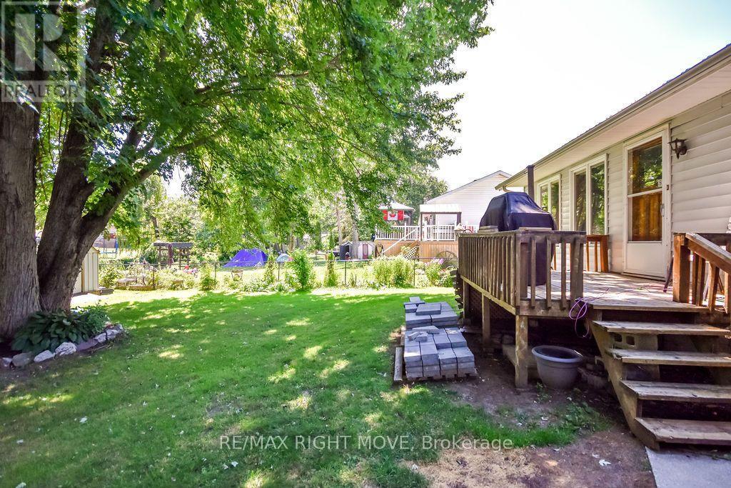 3263 SHOREVIEW DRIVE - 26