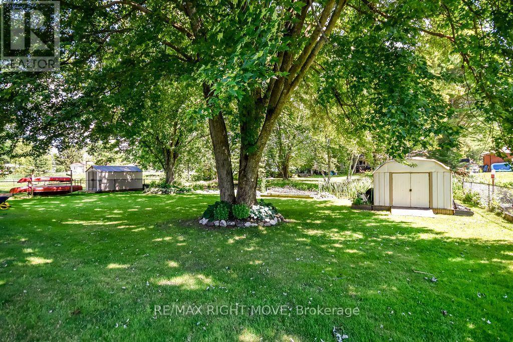 3263 SHOREVIEW DRIVE - 29