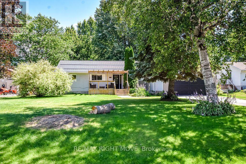 3263 SHOREVIEW DRIVE - 32