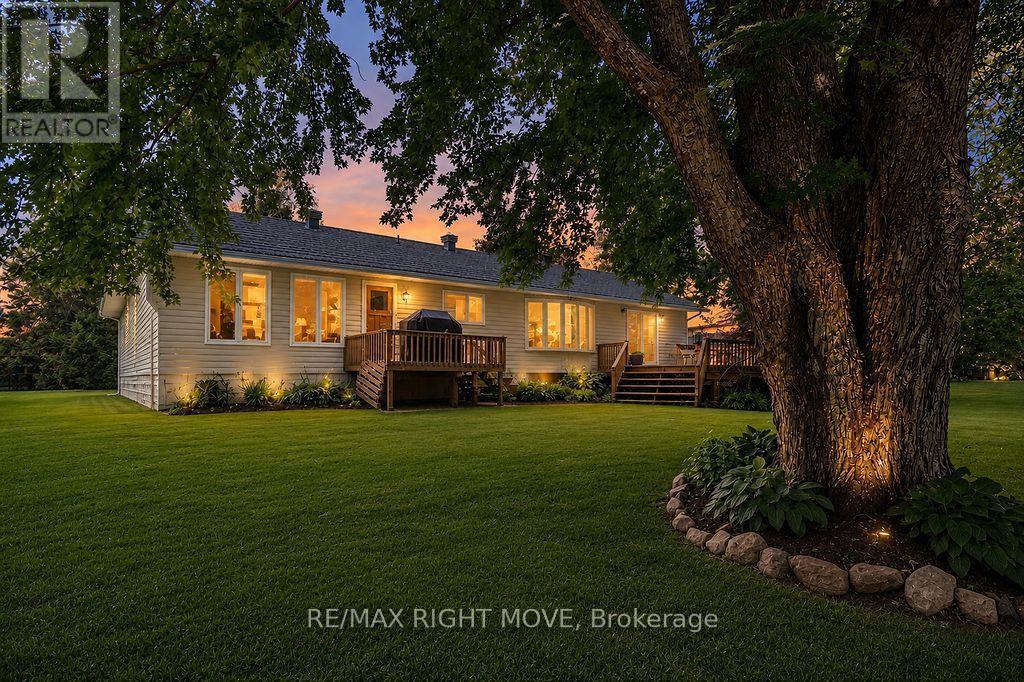 3263 SHOREVIEW DRIVE - 39