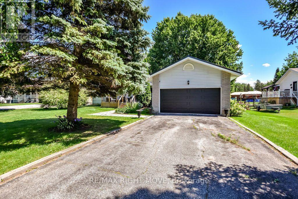 3263 SHOREVIEW DRIVE - 40