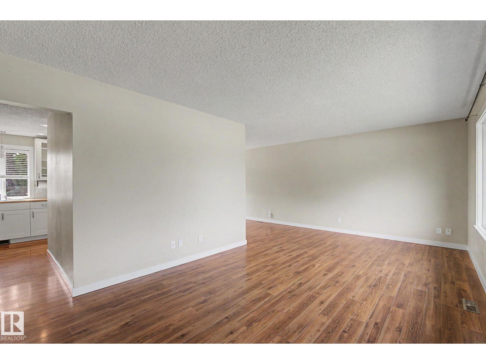 8823 130A AV NW - 7