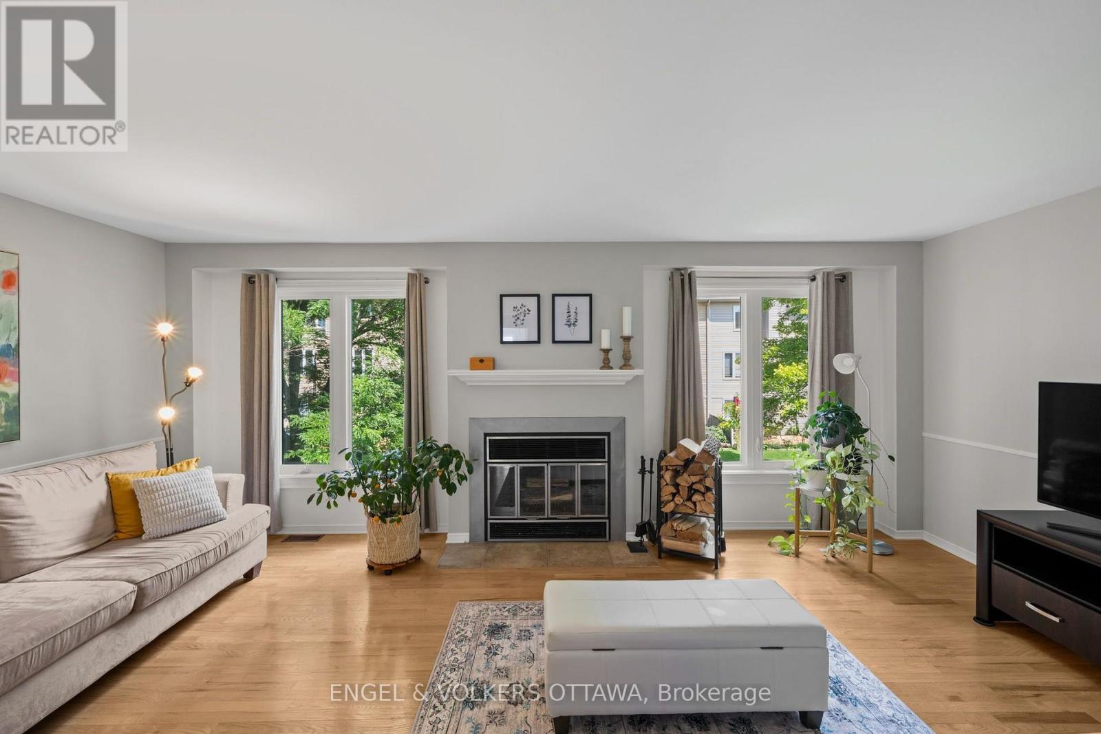 1831 SUMMERFIELDS CRESCENT - 15