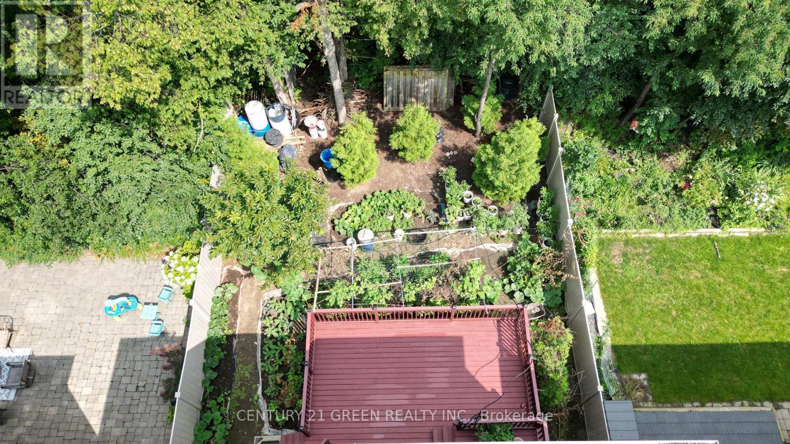 61 MAGDALAN CRESCENT - Image 46