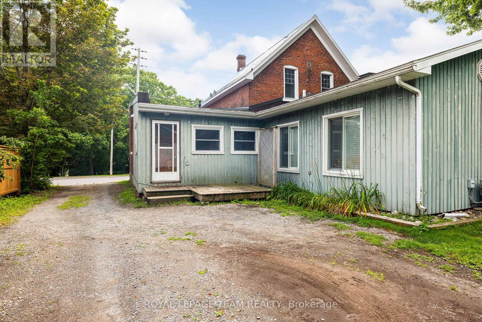 4 Bed, 3 Bath Multi-Family for Sale in Carleton Place – 199-201 WILLIAM STREET, Carleton Place – MLS# X13630080 - Image 47