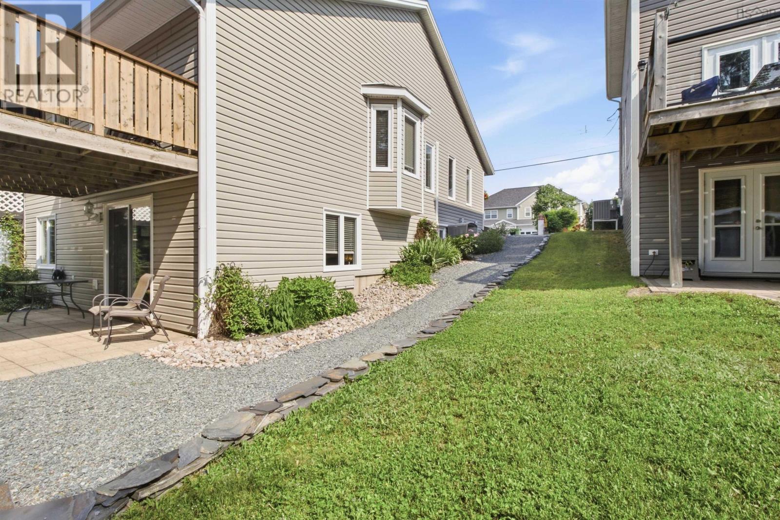34 Etna Street - 38