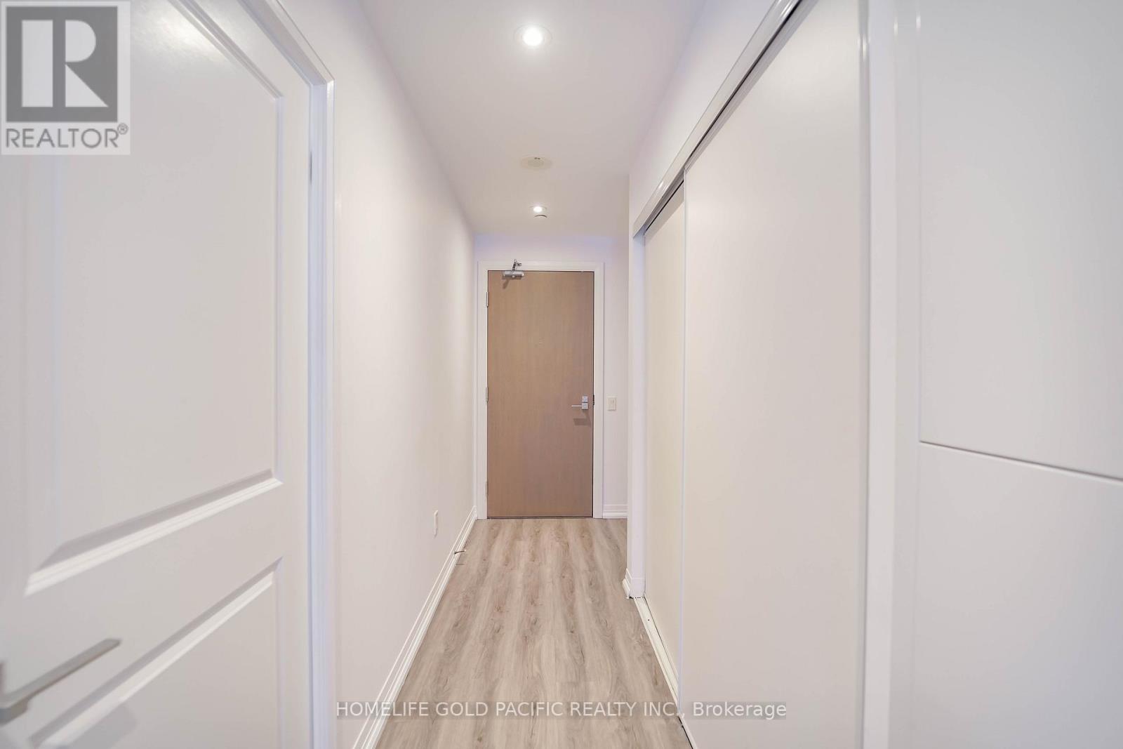 #925 251 JARVIS STREET - 12