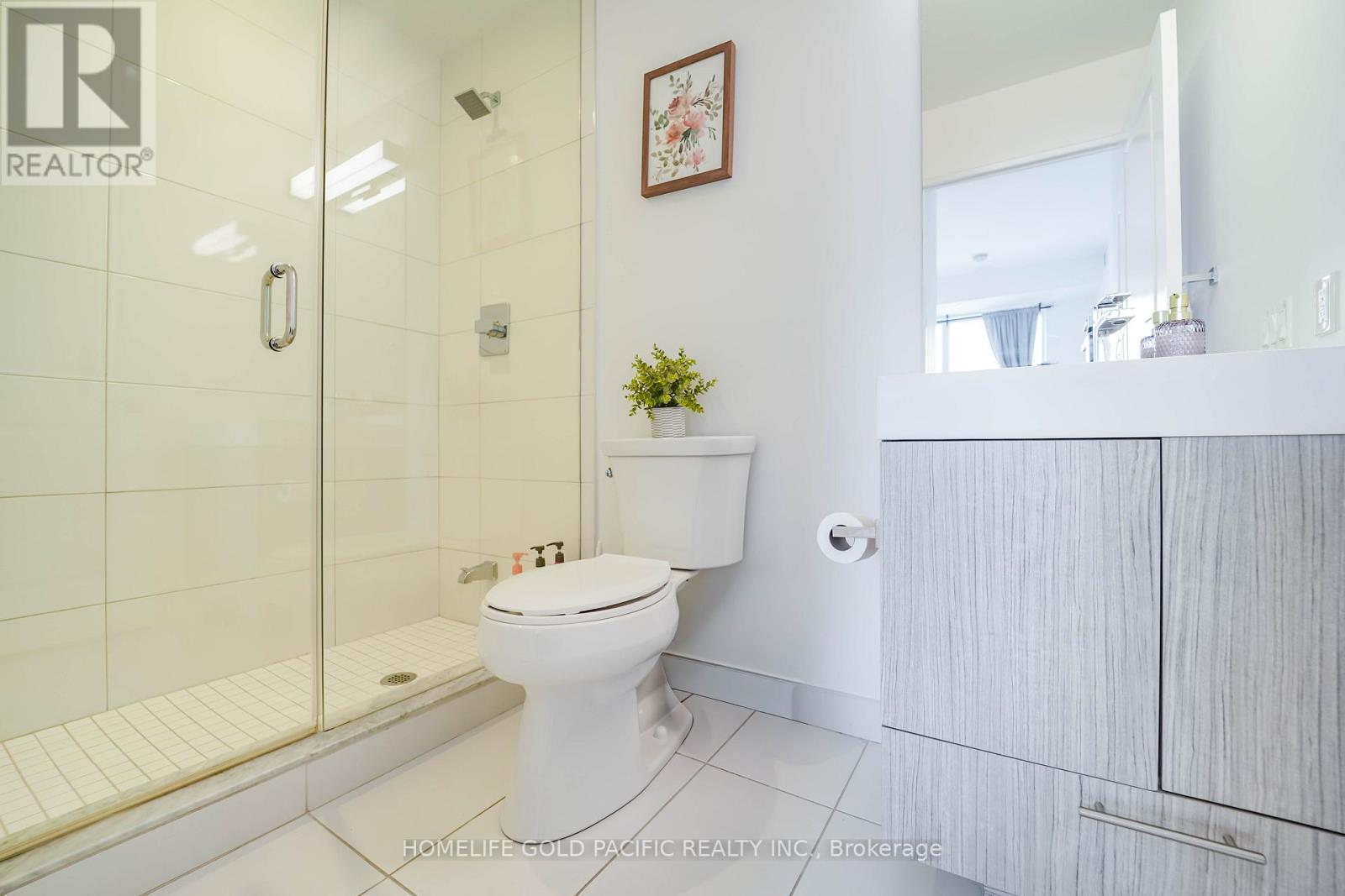 #925 251 JARVIS STREET - 23