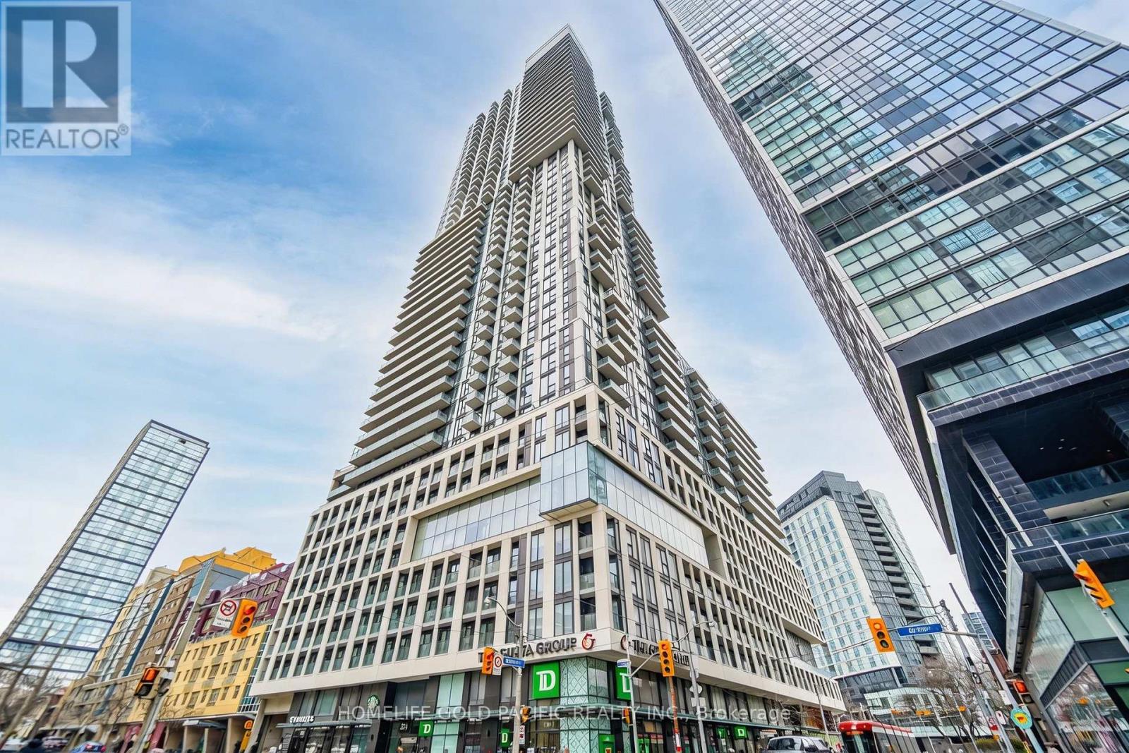 #925 251 JARVIS STREET - 3
