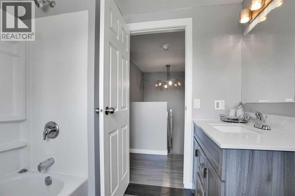 36 Falton Court NE - Image 21