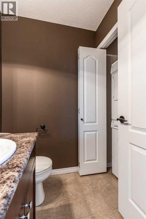 #28 298 Somerset Way SE - 18