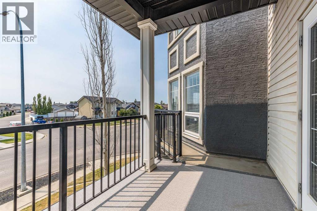 #28 298 Somerset Way SE - 32