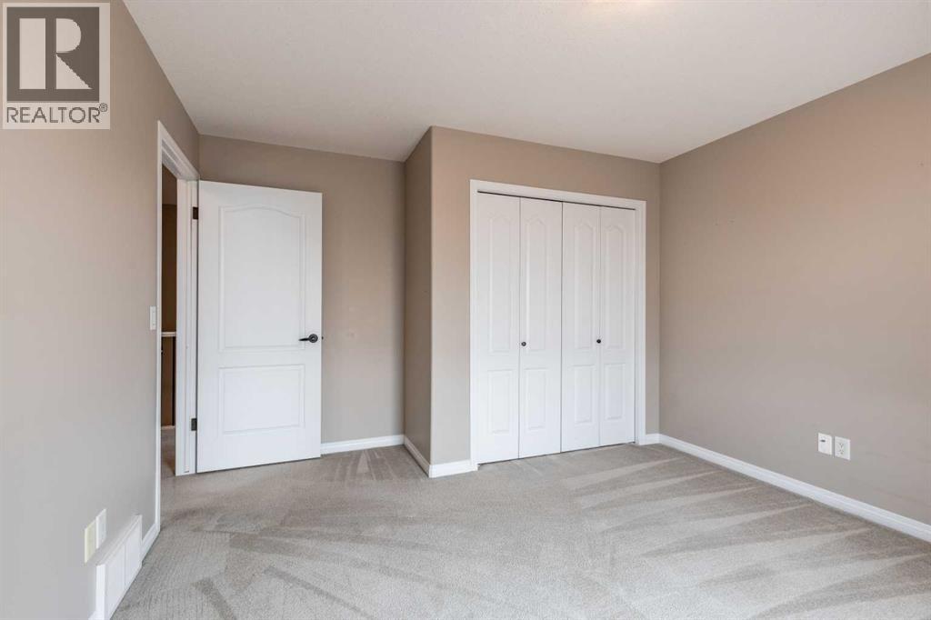#28 298 Somerset Way SE - 31