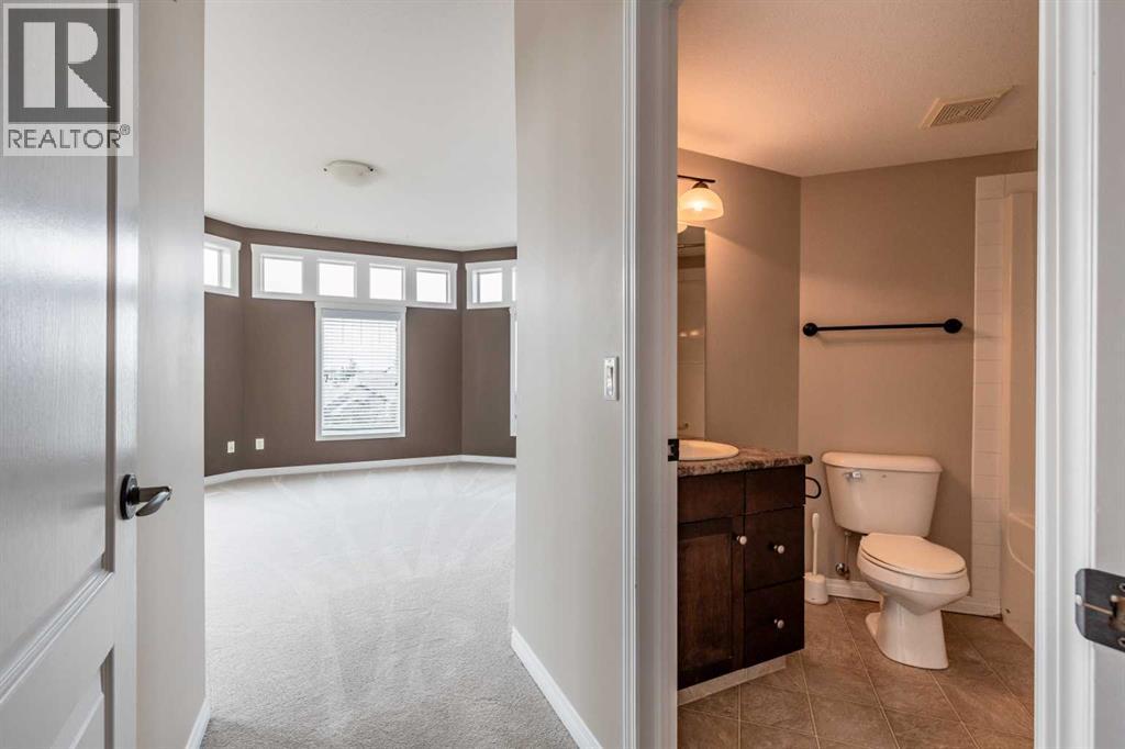 #28 298 Somerset Way SE - 23