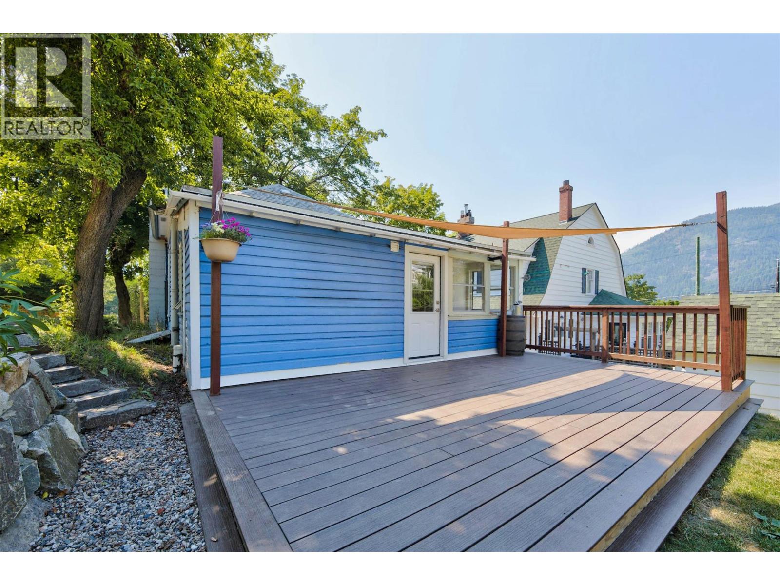 1011 Hall Street - 59