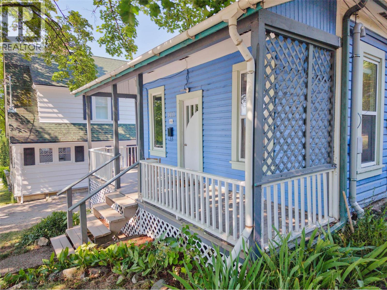 1011 Hall Street - 44
