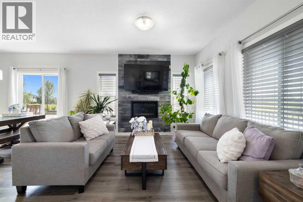 153 Sandstone Drive - Image 3