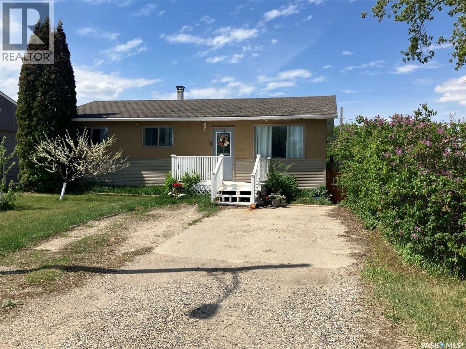 110 4th STREET N, Nipawin — photo 2