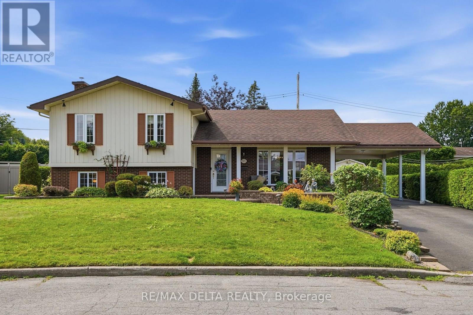 965 JEROME STREET - 1