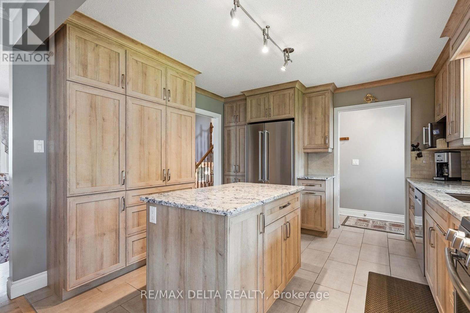 965 JEROME STREET - Image 17