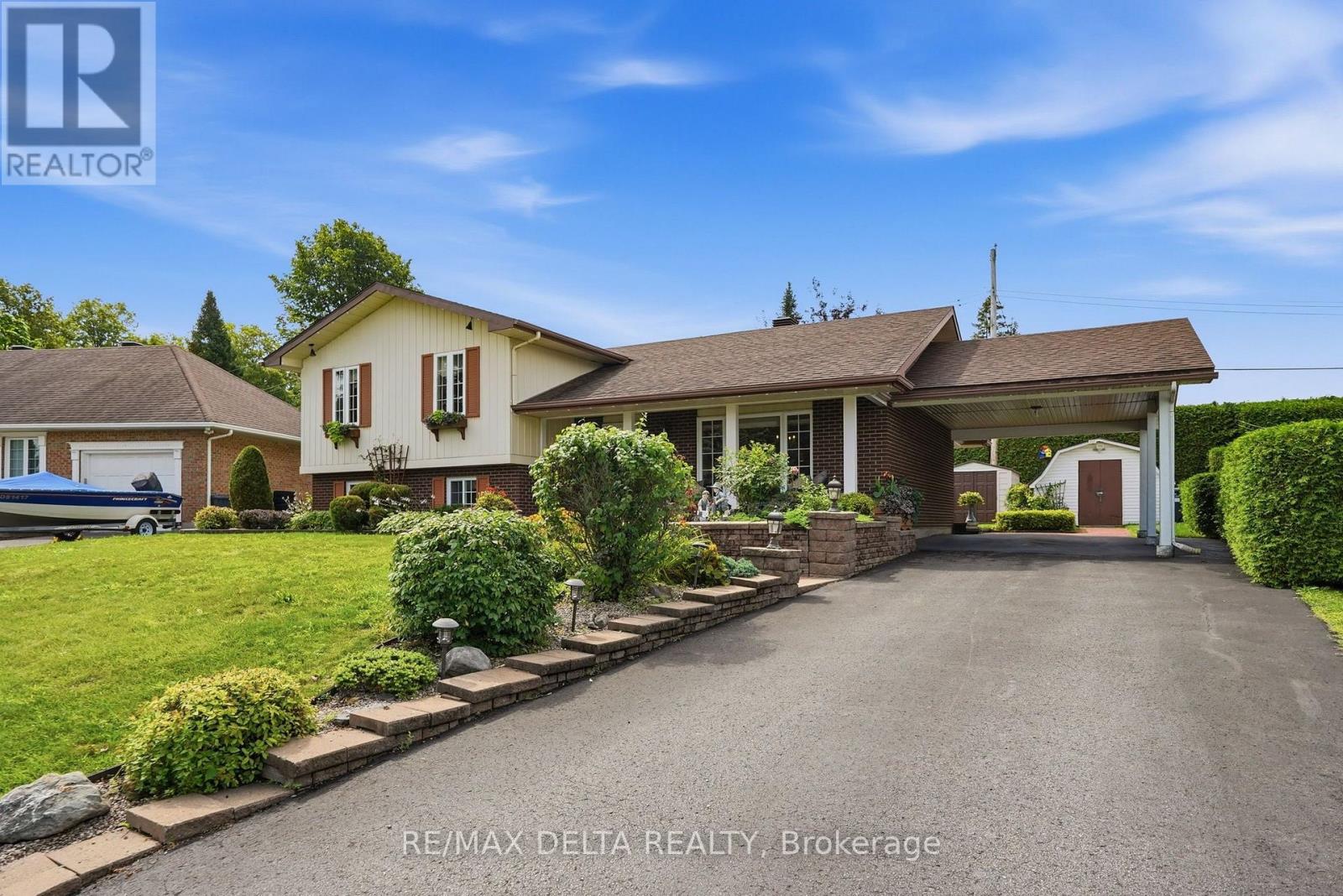 965 JEROME STREET - 3
