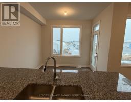 749 HAFLINGER ROW — photo 4
