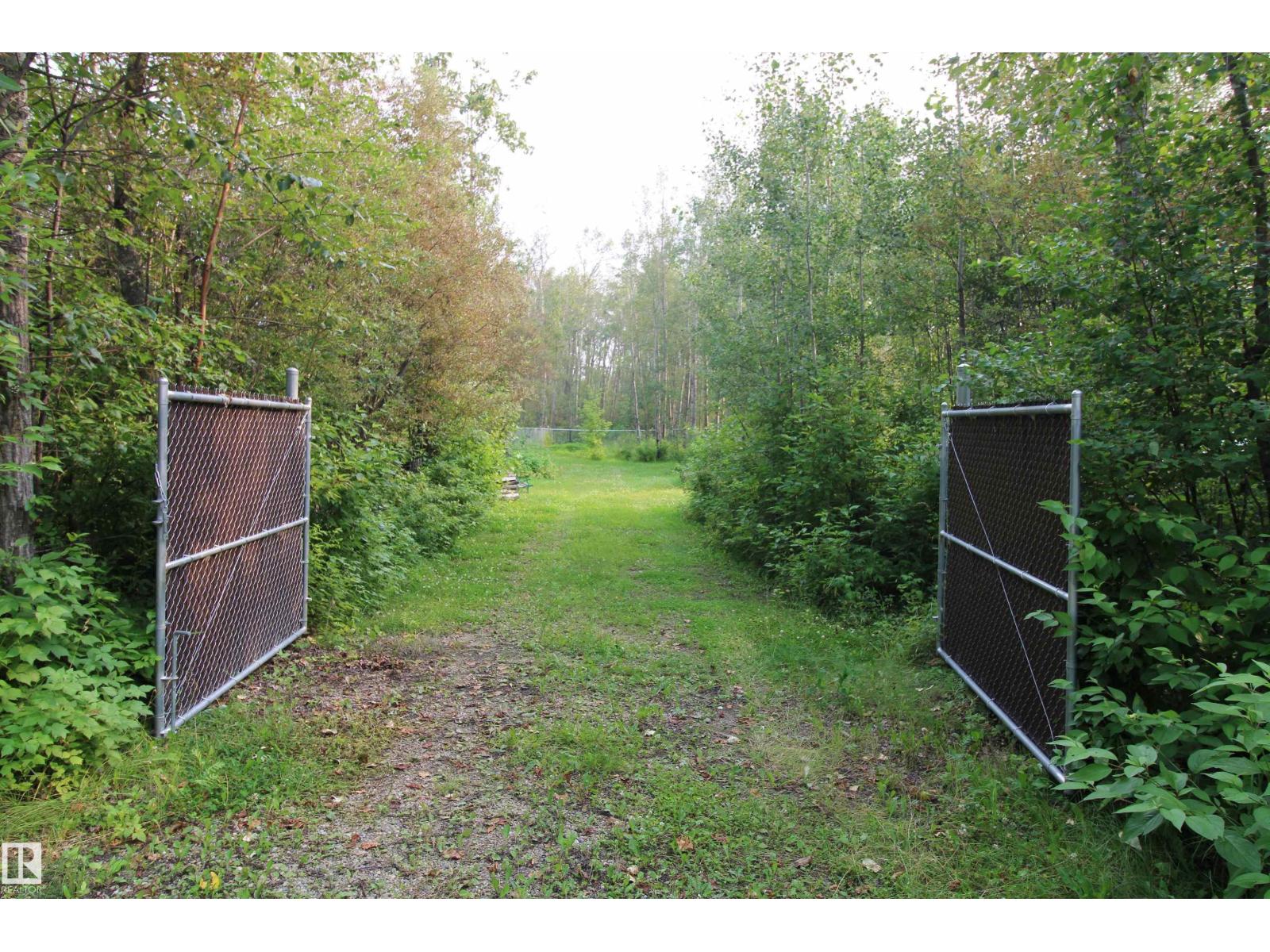 10 53001 RANGE ROAD 53 - Photo 7