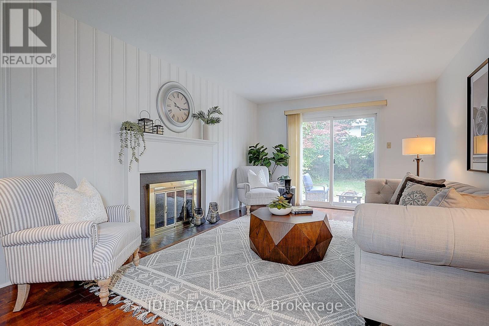 20 MOSSGROVE TRAIL - 15