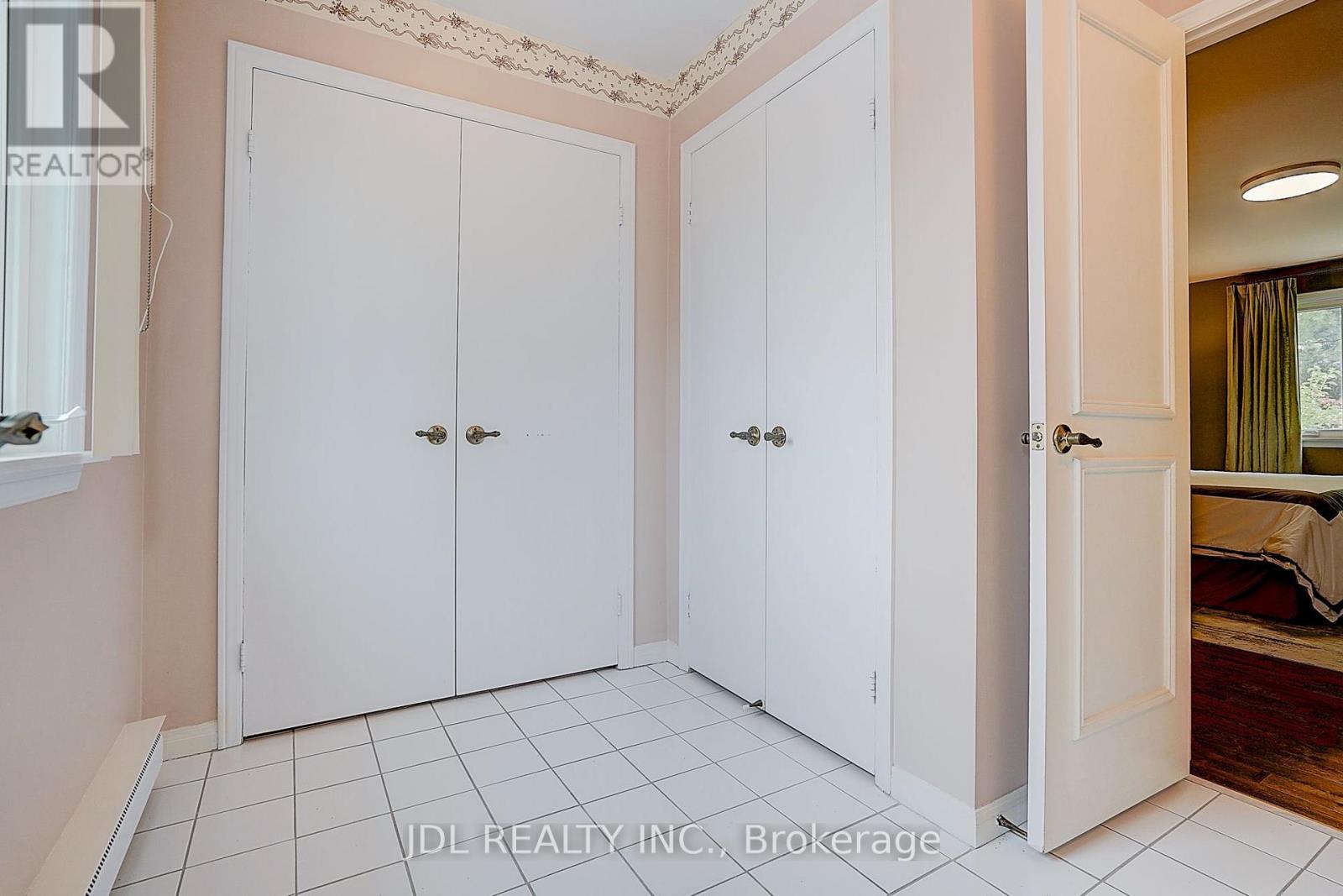 20 MOSSGROVE TRAIL - 34