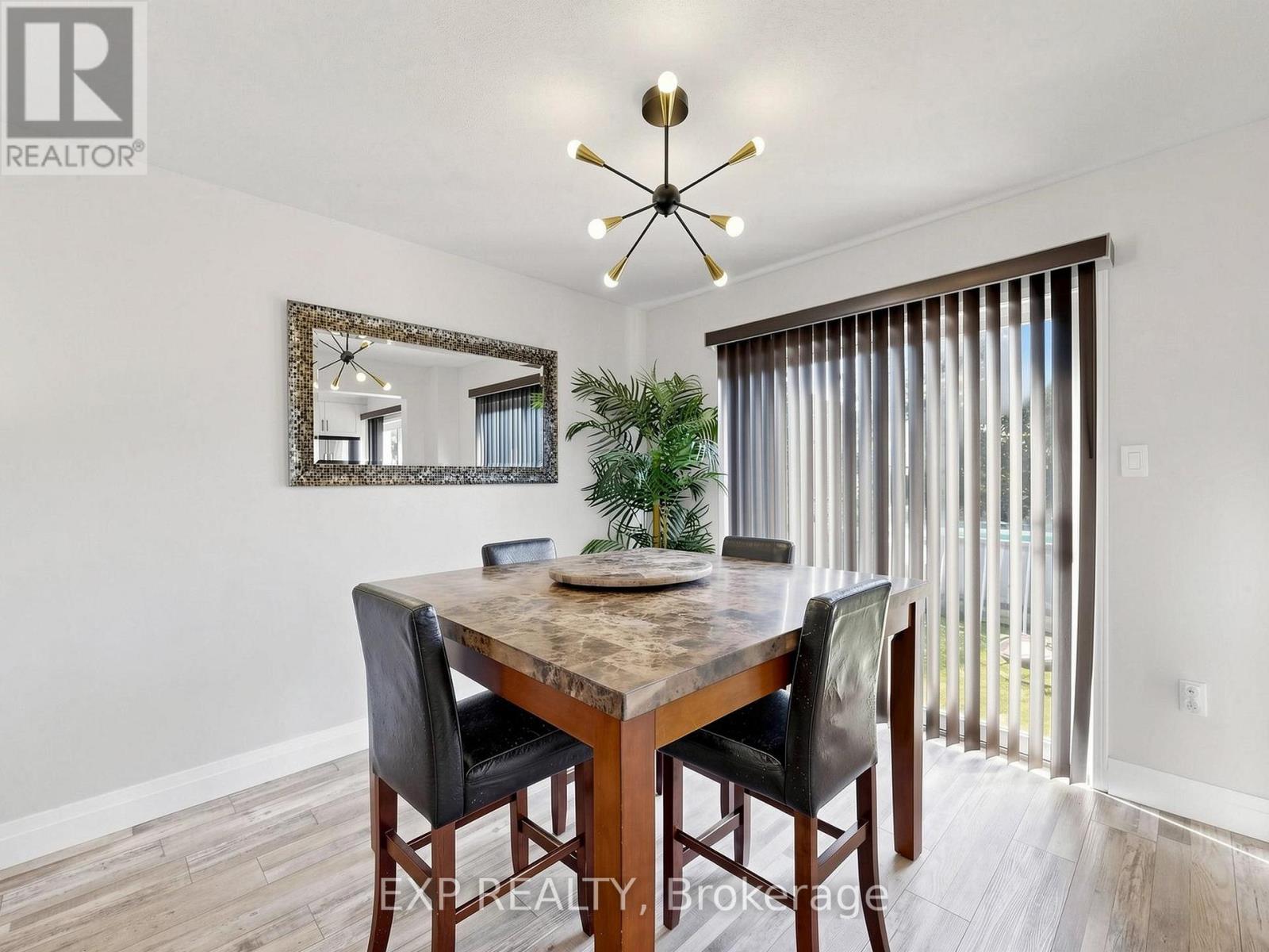 6 BOOTH LANE - 4