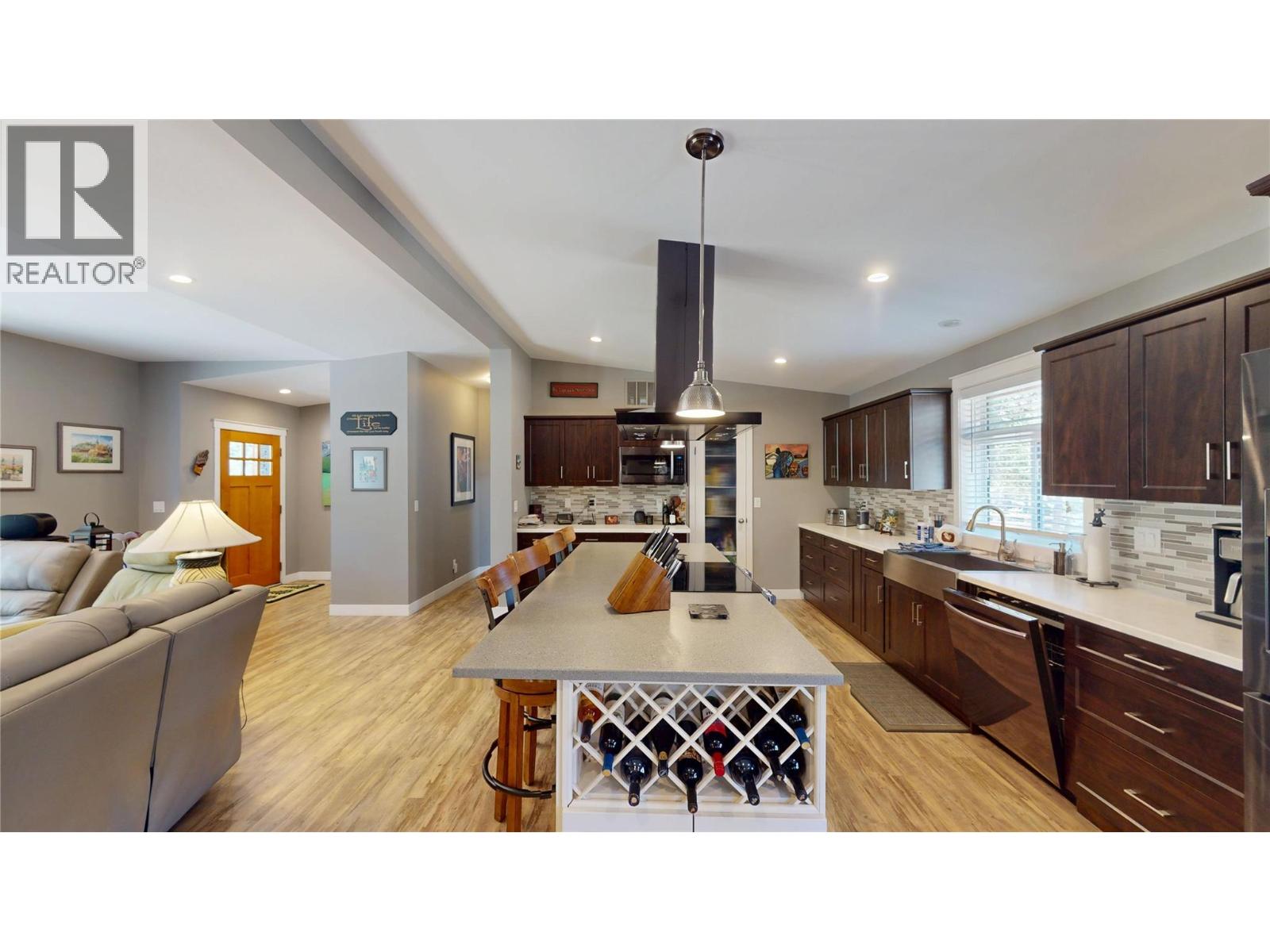 4160 93 Highway - 8